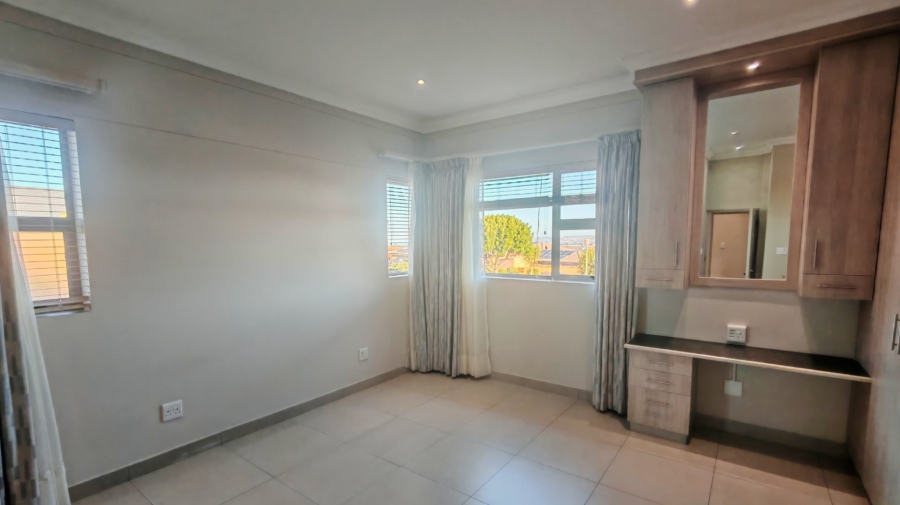 3 Bedroom Property for Sale in Monte Christo Western Cape